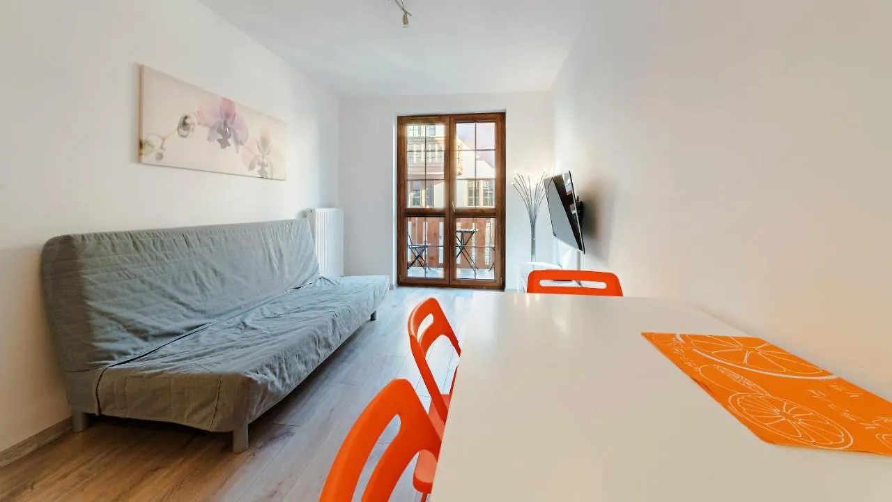 Apartamenty Sun & Snow Lesny Dom カルパッチ アパート