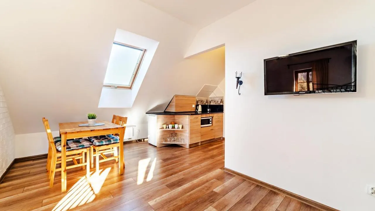 Apartamenty Sun & Snow Lesny Dom カルパッチ ポーランド